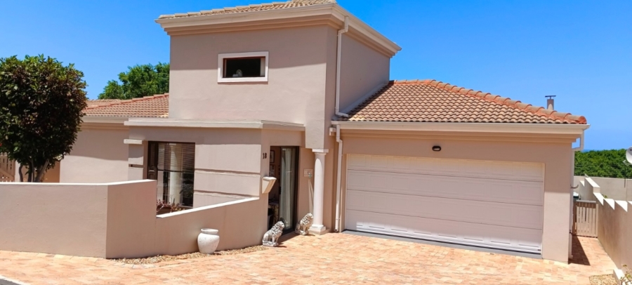 3 Bedroom Property for Sale in Chanteclair Western Cape